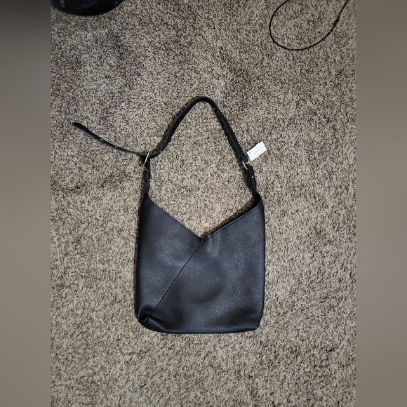 Black Leather Shoulder Bag - Picture 2 of 3